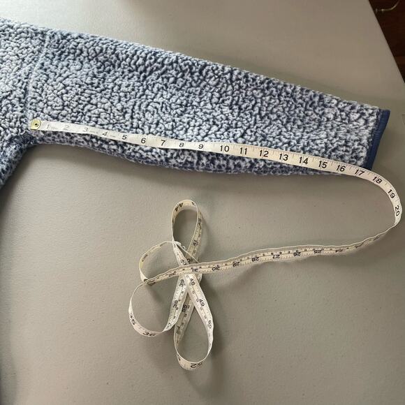 Jachs Girlfriend Faux Fur Sherpa Fleece Long Sleeve Top Crew Neck Blue White L - Picture 13 of 13